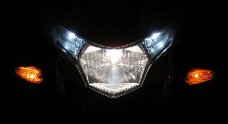 CBR250Rにfcl.バイク専用LEDヘッドライトを取付けてみた | fcl. Carpedia (エフシーエル カーペディア)